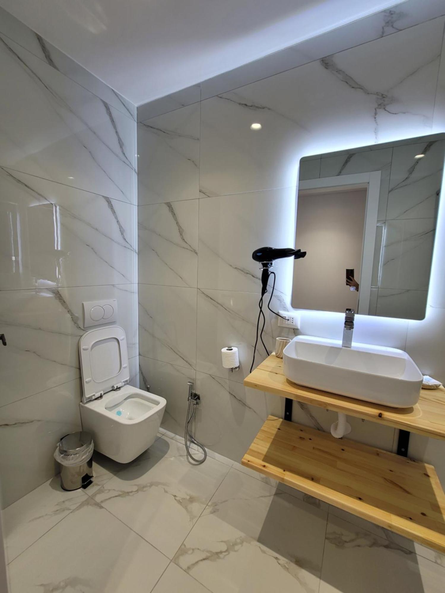 Jani Studio Apartments Gjirokaster Exterior photo